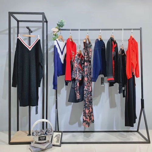 棉麻品牌折扣女裝加盟北京漫天雨女裝尾貨批發(fā)女裝介紹