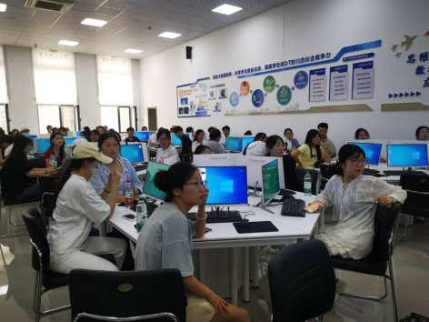 我院成功舉辦數(shù)字營銷技能訓(xùn)練與實(shí)戰(zhàn)競賽，以網(wǎng)絡(luò)技術(shù)服務(wù)賦能學(xué)子成長